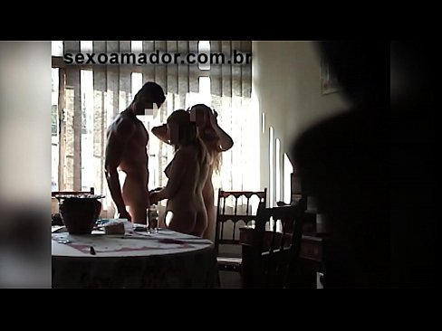 ❤️ Sexus amici invitant hominem gigantem et threesome cum eo at la.yespornpics-com.ru